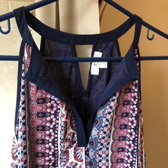 Sundress 💕 - Picture 2 of 2